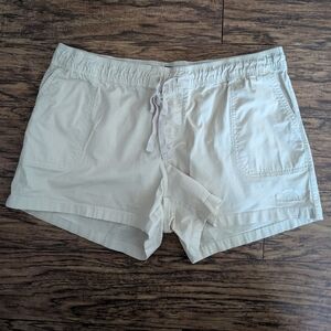 The North Face‎ Women's Cream Cargo Shorts